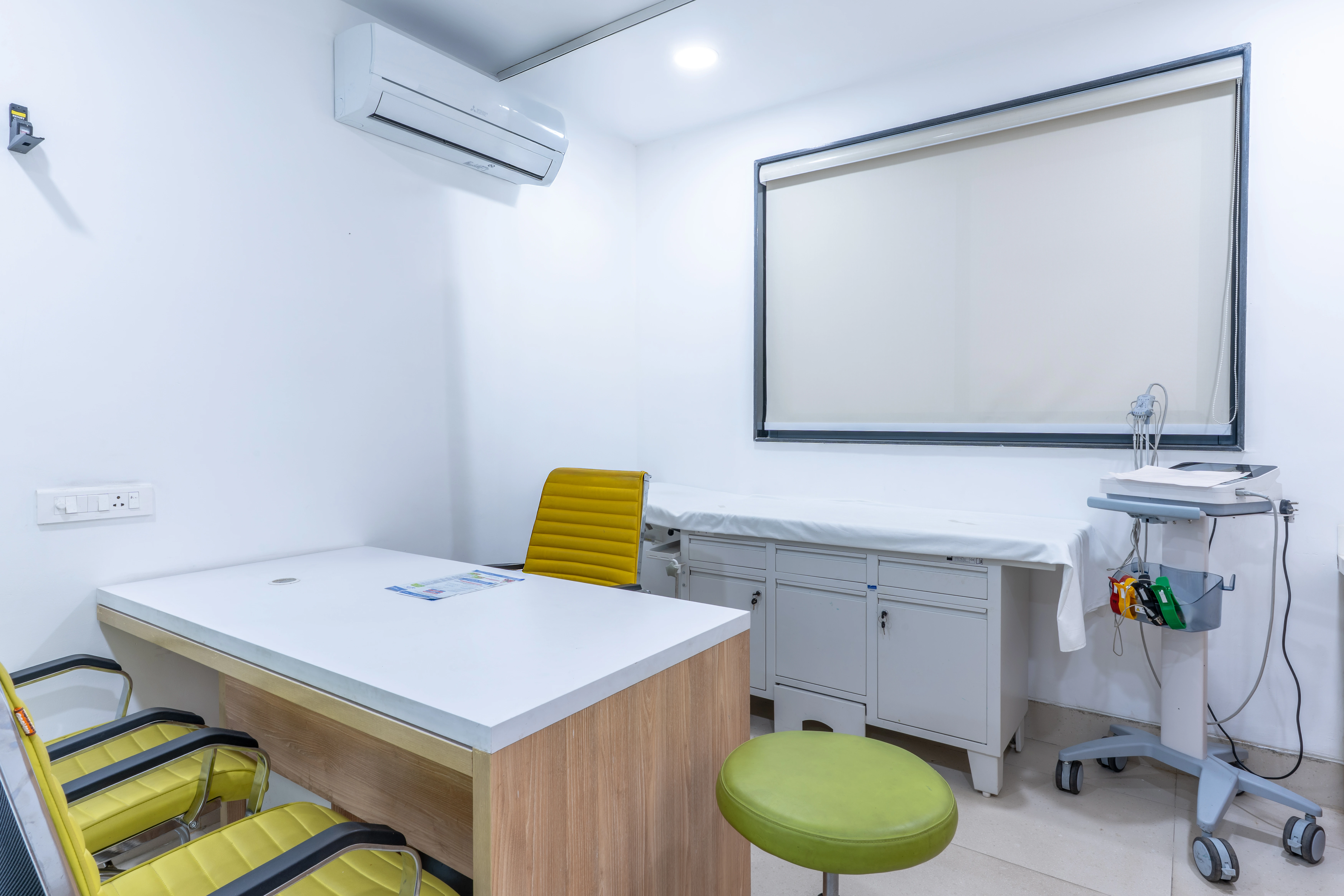 Dental consultation room